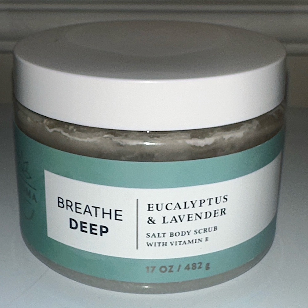 BREATHE DEEP Eucalyptus & Lavender SALT Body Scrub.Bath & Body Works. NEW.